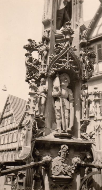 1958_07_07 Urach Marktbrunnen. Foto: privat