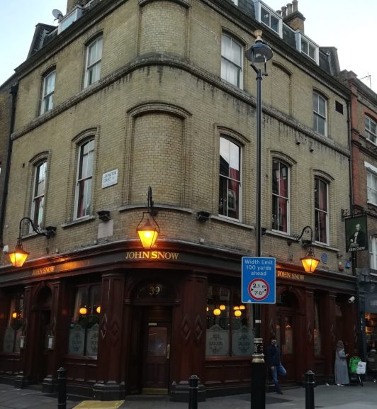 2019_01_01 London (UK): John Snow pub