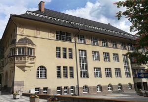 2019_05_17 Kufstein Volksschule Stadt ehem. Realschule